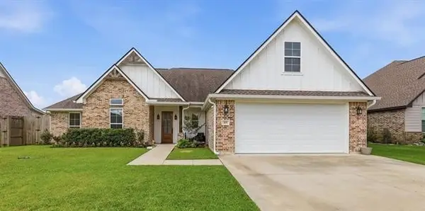 105 Pindo Palm, Lumberton, TX 77657