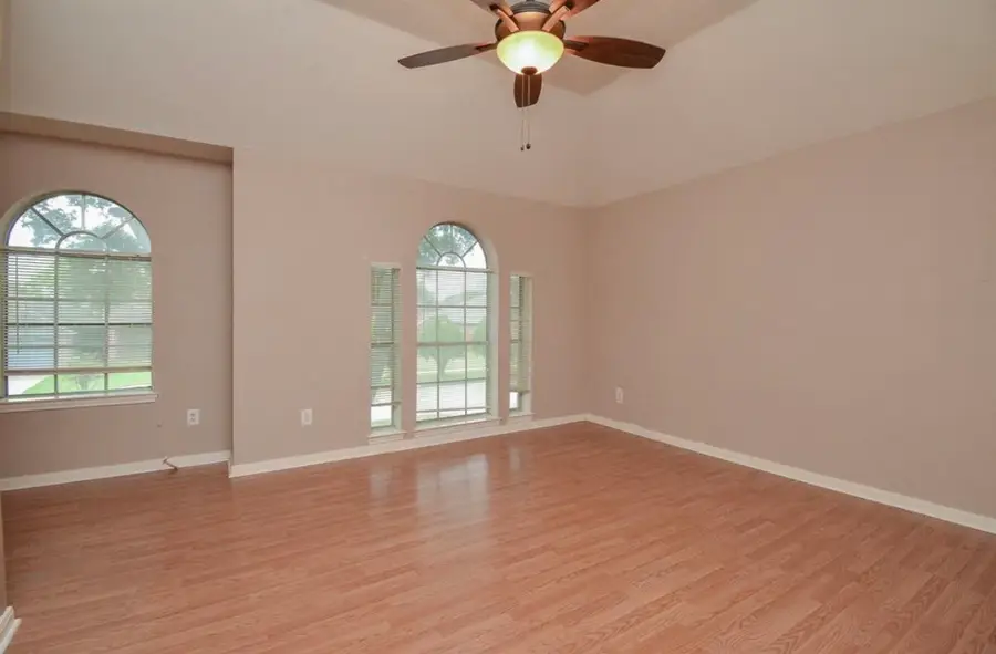 6834 River Bluff Drive, Houston, TX 77085 - #2