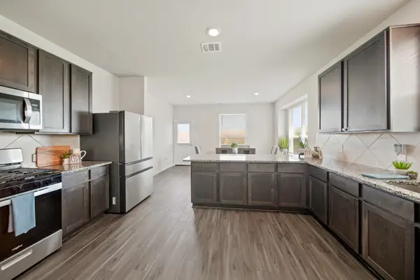 5330 Briana Dee Drive, Rosharon, TX 77583