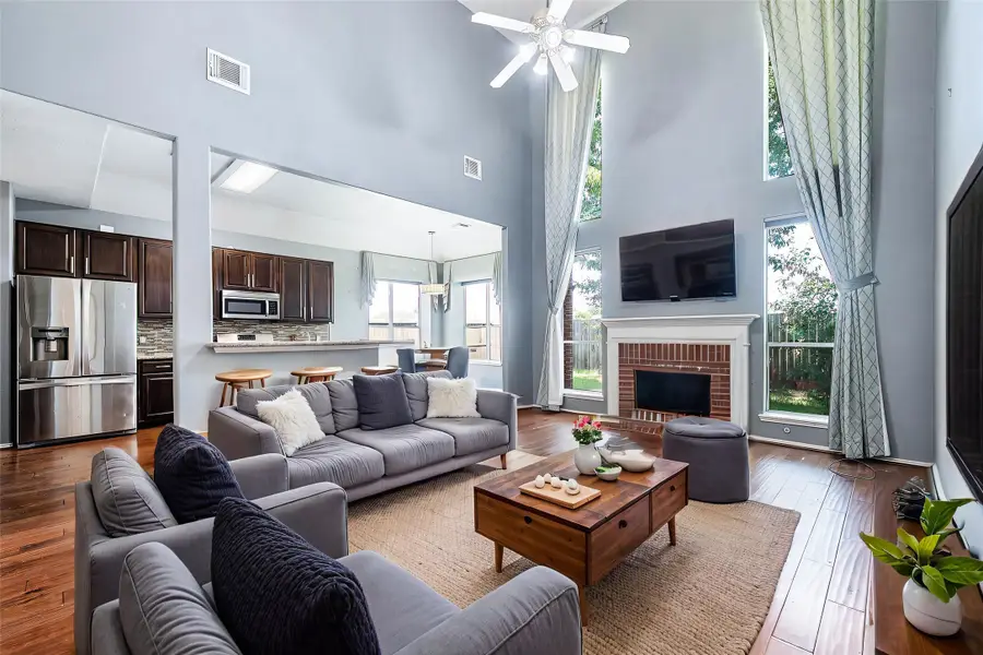 1611 Brazos Gate Drive, Richmond, TX 77469 - Image #2