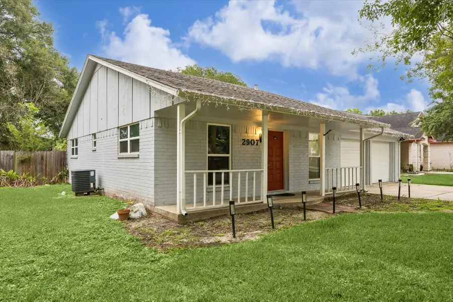 2907 Arkansas Avenue, Dickinson, TX 77539 - #2