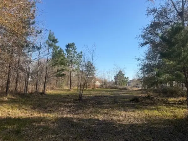 747 County Road 3556, Cleveland, TX 77327