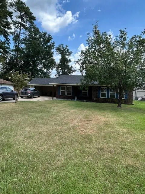 28814 Champion Oaks Drive, Magnolia, TX 77354