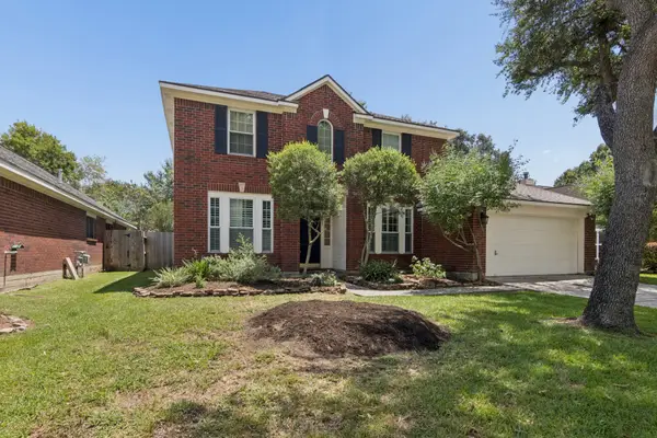 4819 Stone Harbor Drive, Friendswood, TX 77546