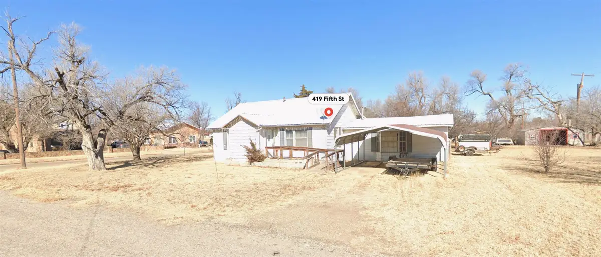 419 W 5th Street, McLean, TX 79061 - #1