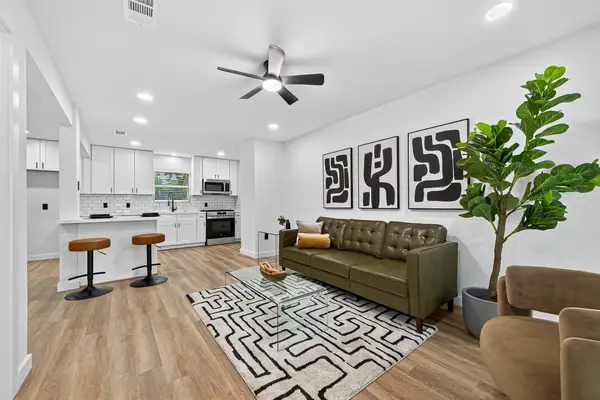 7131 Mobud Drive, Houston, TX 77074