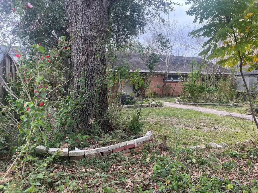 5439 Del Monte Drive, Houston, TX 77056 - Image #2