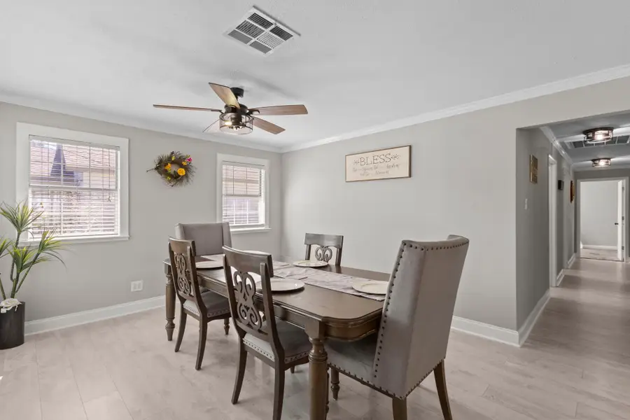 1006 Montgomery Street, Port Neches, TX 77651 - Image #2