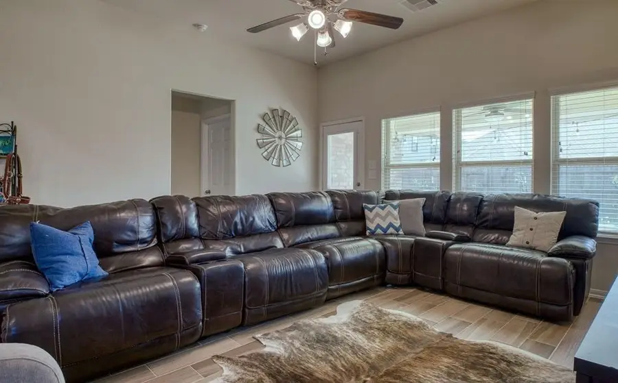 32659 Timber Point Dr, Brookshire, TX 77423 - #3