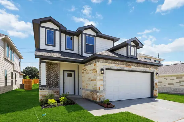 422 Tejas Village Parkway, Beasley, TX 77417