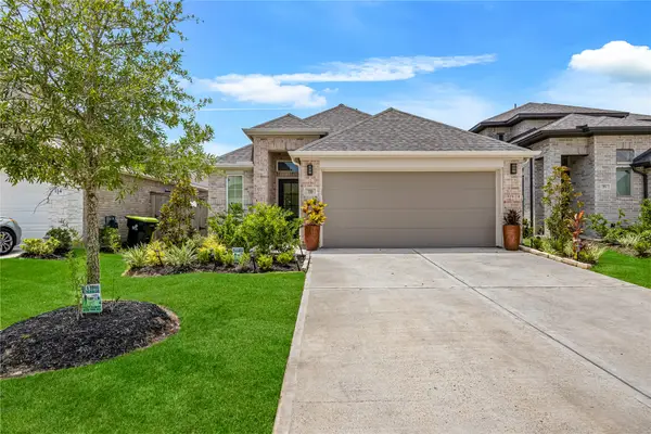 110 Shining Succulent Drive, Richmond, TX 77406