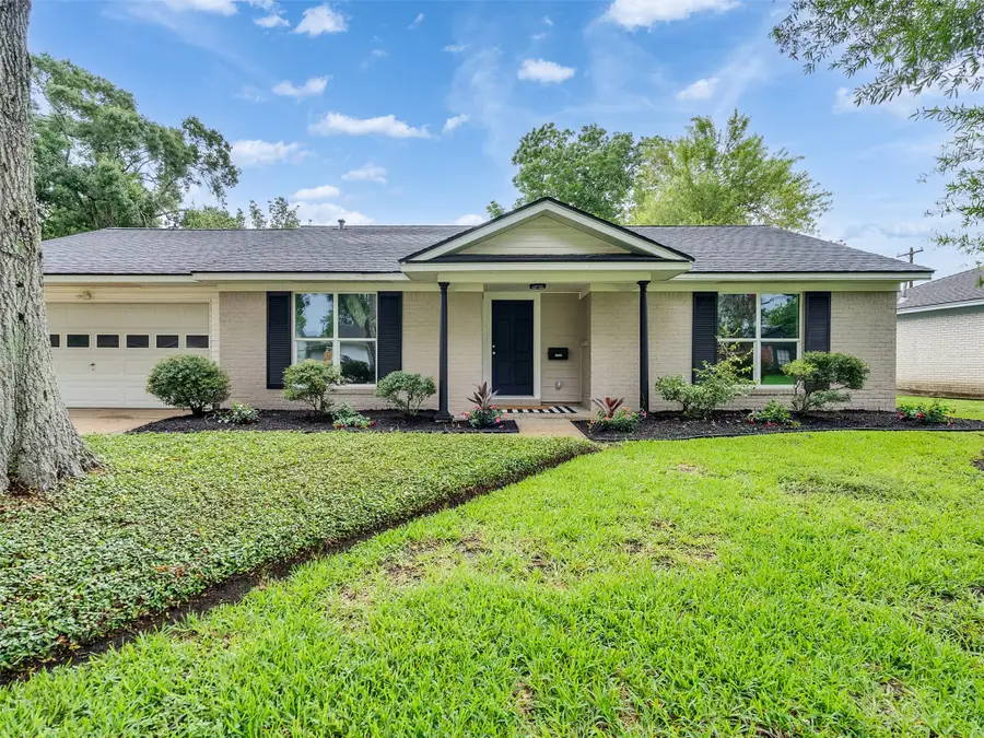 10315 Winding Trail Road, La Porte, TX 77571 - #2