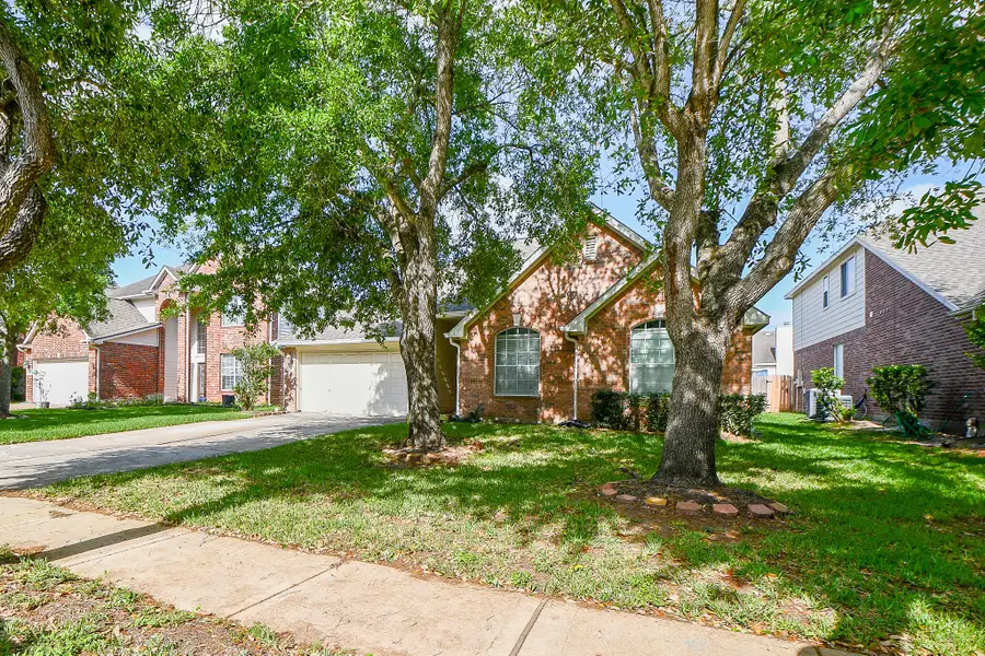 1143 Oxford Mills Lane, Sugar Land, TX 77479 - Image #2