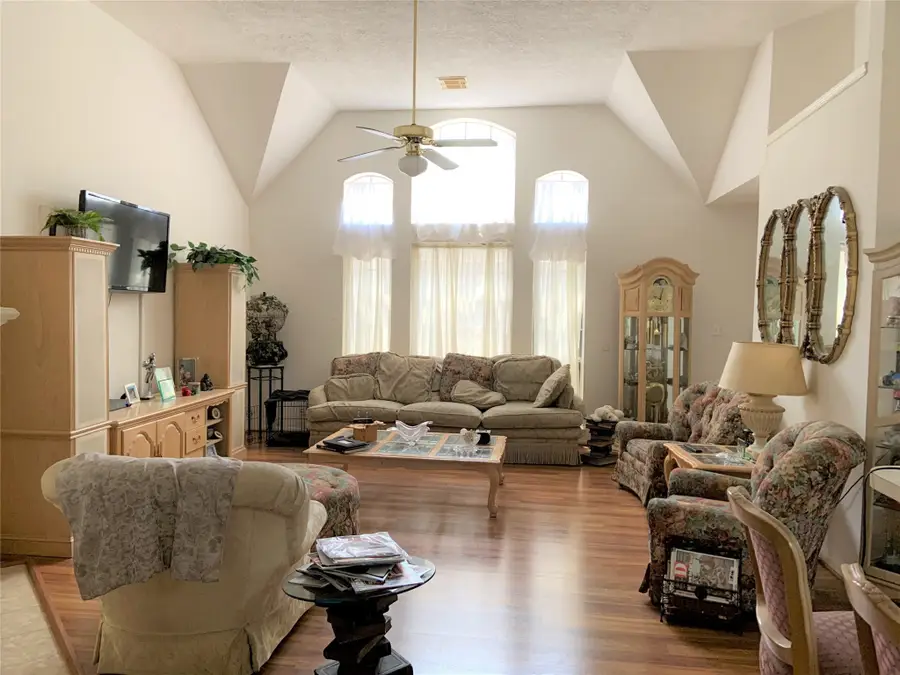 8418 Westnut Lane, Houston, TX 77040 - Image #3