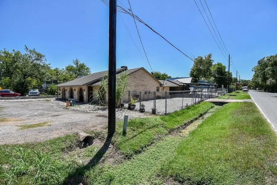5627 Spindle Drive, Houston, TX 77086 - #2