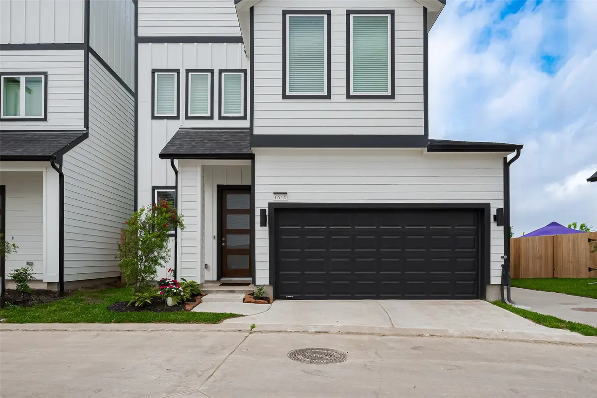 1615 Regents Gate Road, Houston, TX 77055 - Image #1