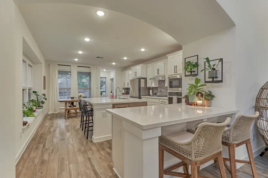 530 W Cascade Heights Drive, Montgomery, TX 77316 - Image #2