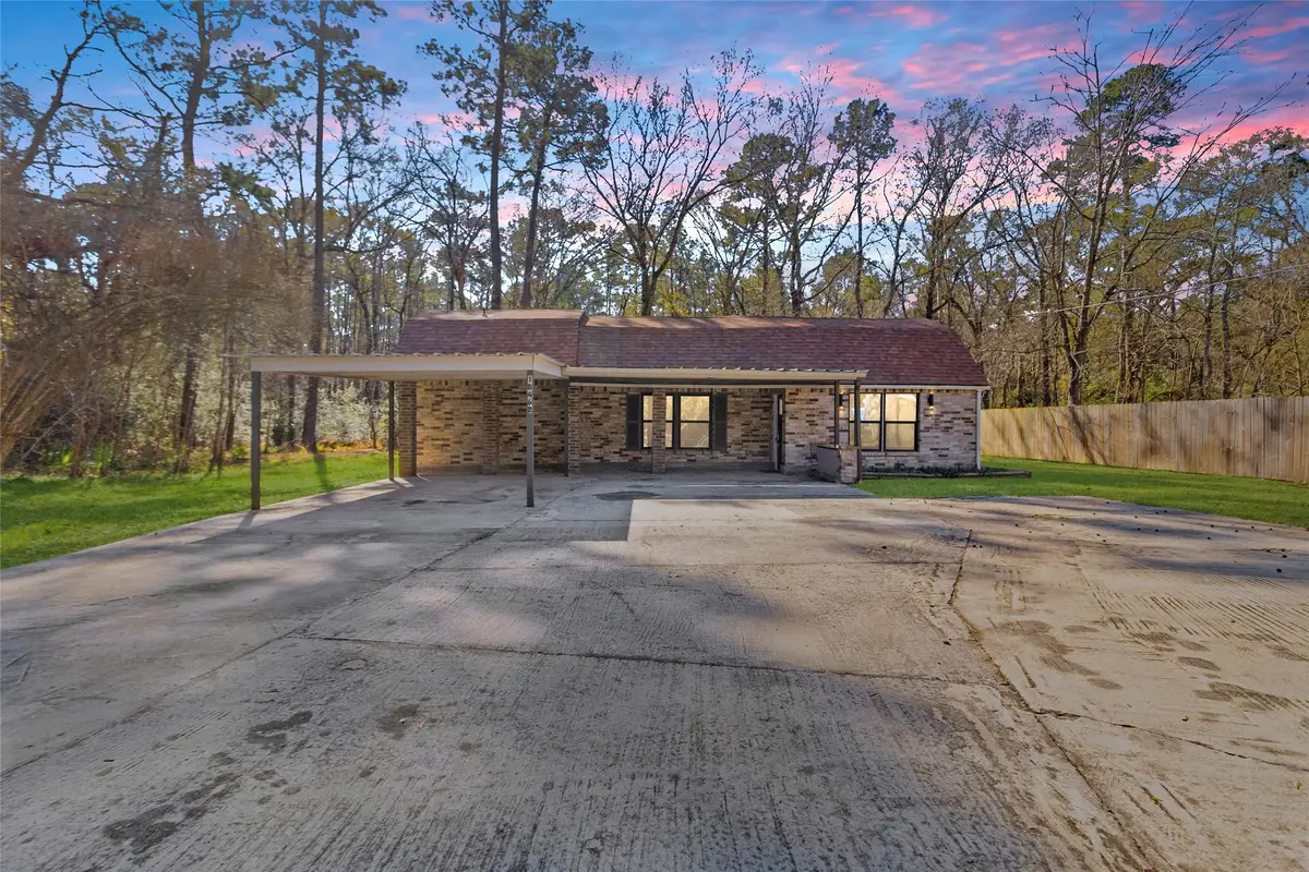 18462 Rolling Hills Drive, Porter, TX 77365 - Image #1