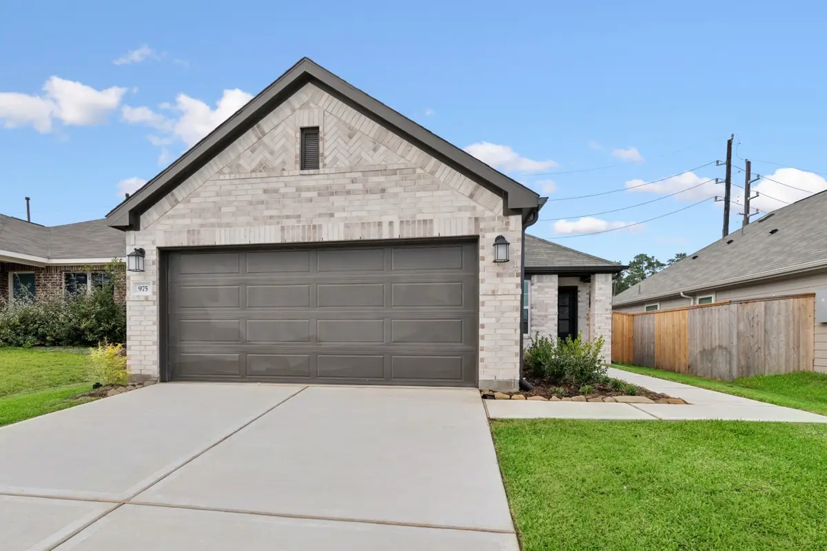 975 Oak Mist Lane, Magnolia, TX 77354 - Image #1