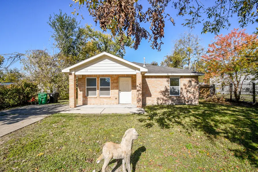 894 N Victory Drive, Houston, TX 77088 - Image #2