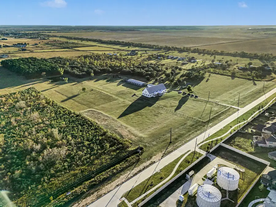 1200 Davenport Parkway, Rosharon, TX 77583 - #2