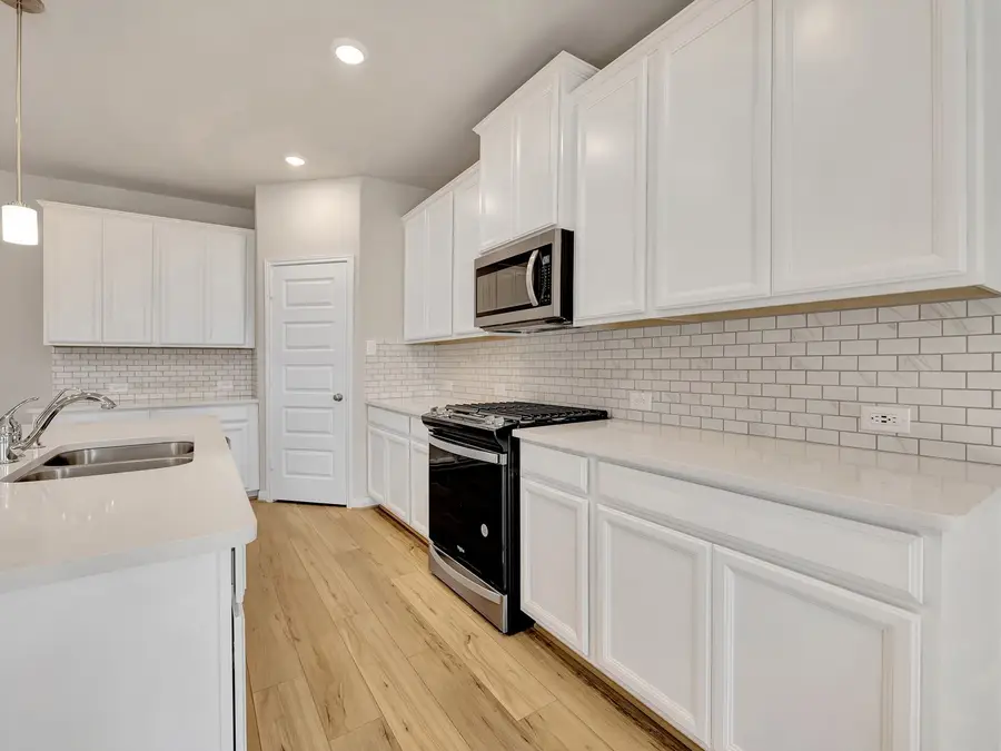 1621 Hopson Ranch Drive, Conroe, TX 77301 - Image #3