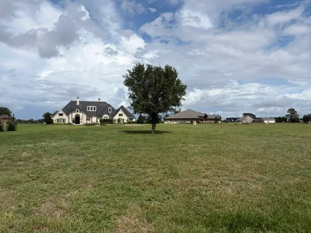 113 Legends Way, El Campo, TX 77437 - #2