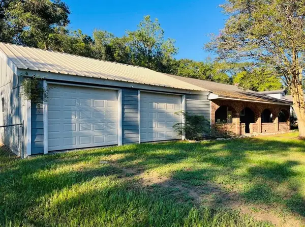 142 County Road 322, Cleveland, TX 77327