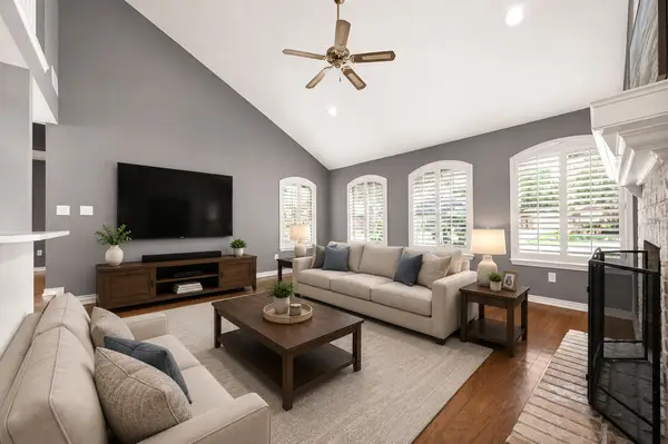 4003 W Valley Drive, Missouri City, TX 77459