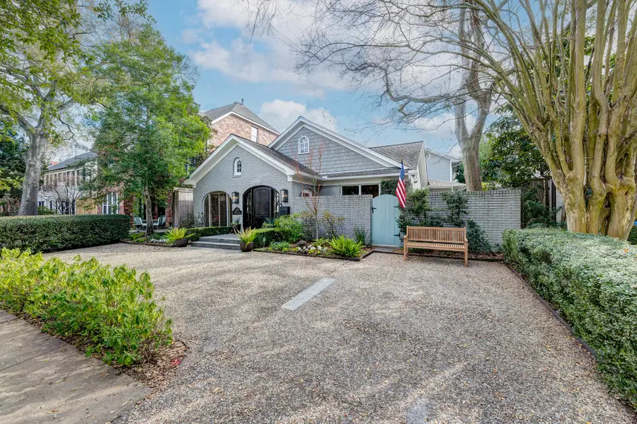 2215 Wroxton Road, Houston, TX 77005 - Image #2