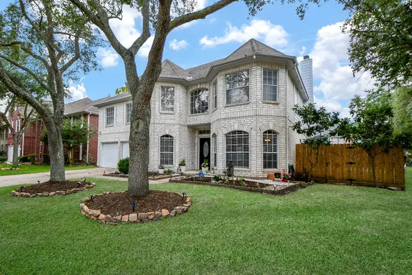 3151 Mossy Elm Court, Houston, TX 77059