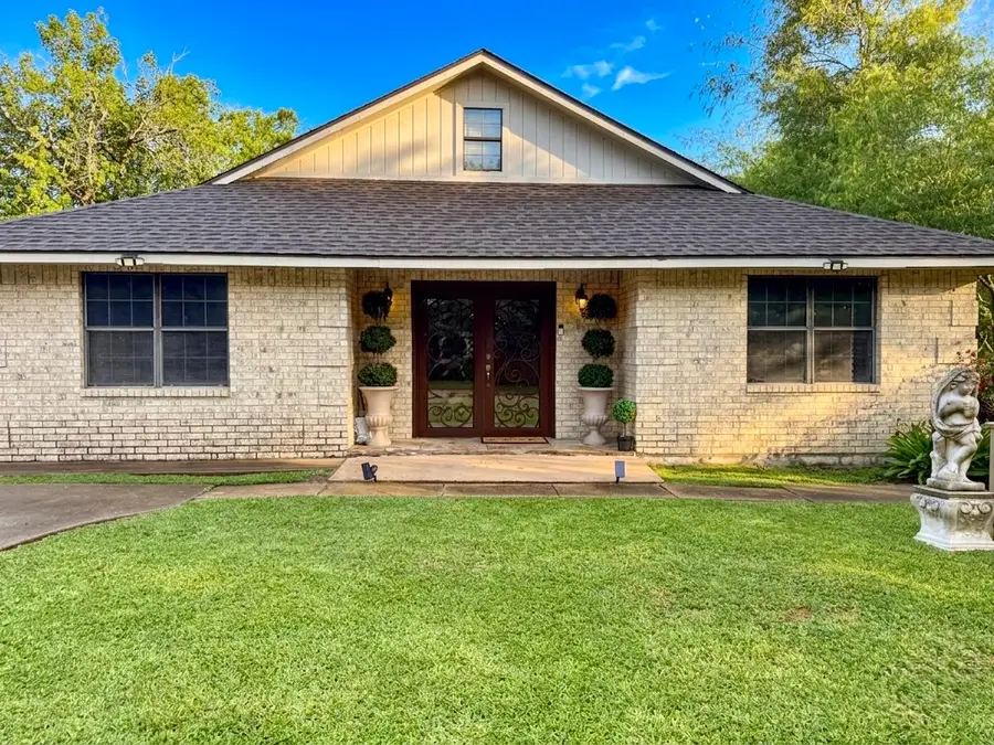 1905 Yellowstone Street, Freeport, TX 77541 - #2