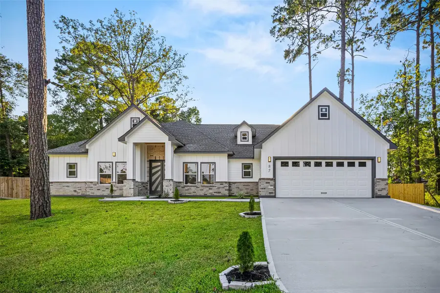 87 Lakeway Ct Court, Conroe, TX 77304 - Image #2