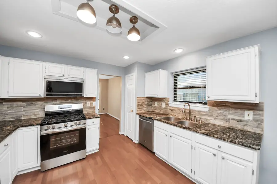 3543 Pickwick Park Drive, Kingwood, TX 77339 - Image #2