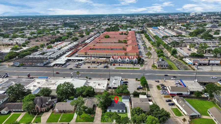 6249 Locke Lane, Houston, TX 77057 - Image #3