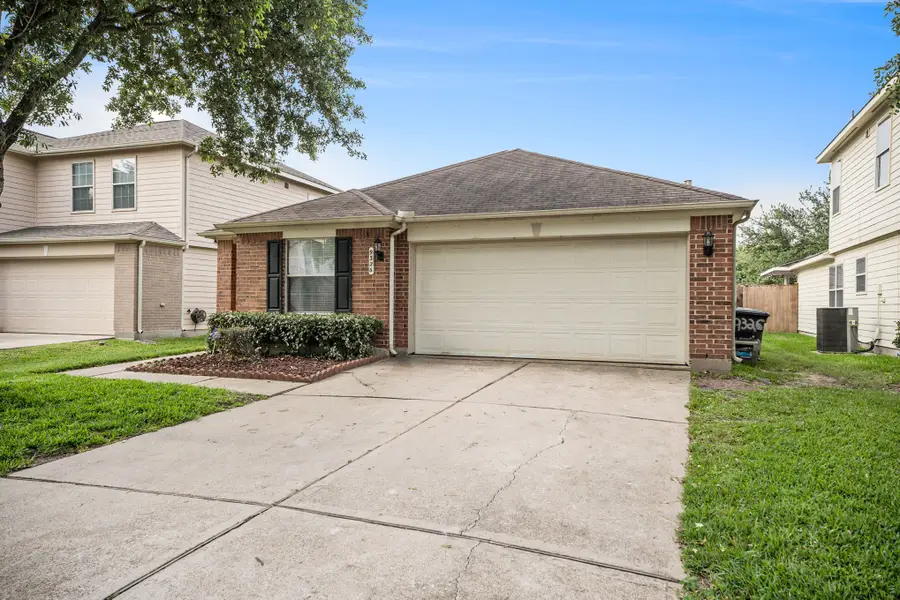 9326 Garfield Park Lane, Houston, TX 77075 - #3