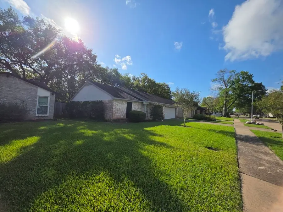1326 Ashwood Drive, Sugar Land, TX 77498 - #3
