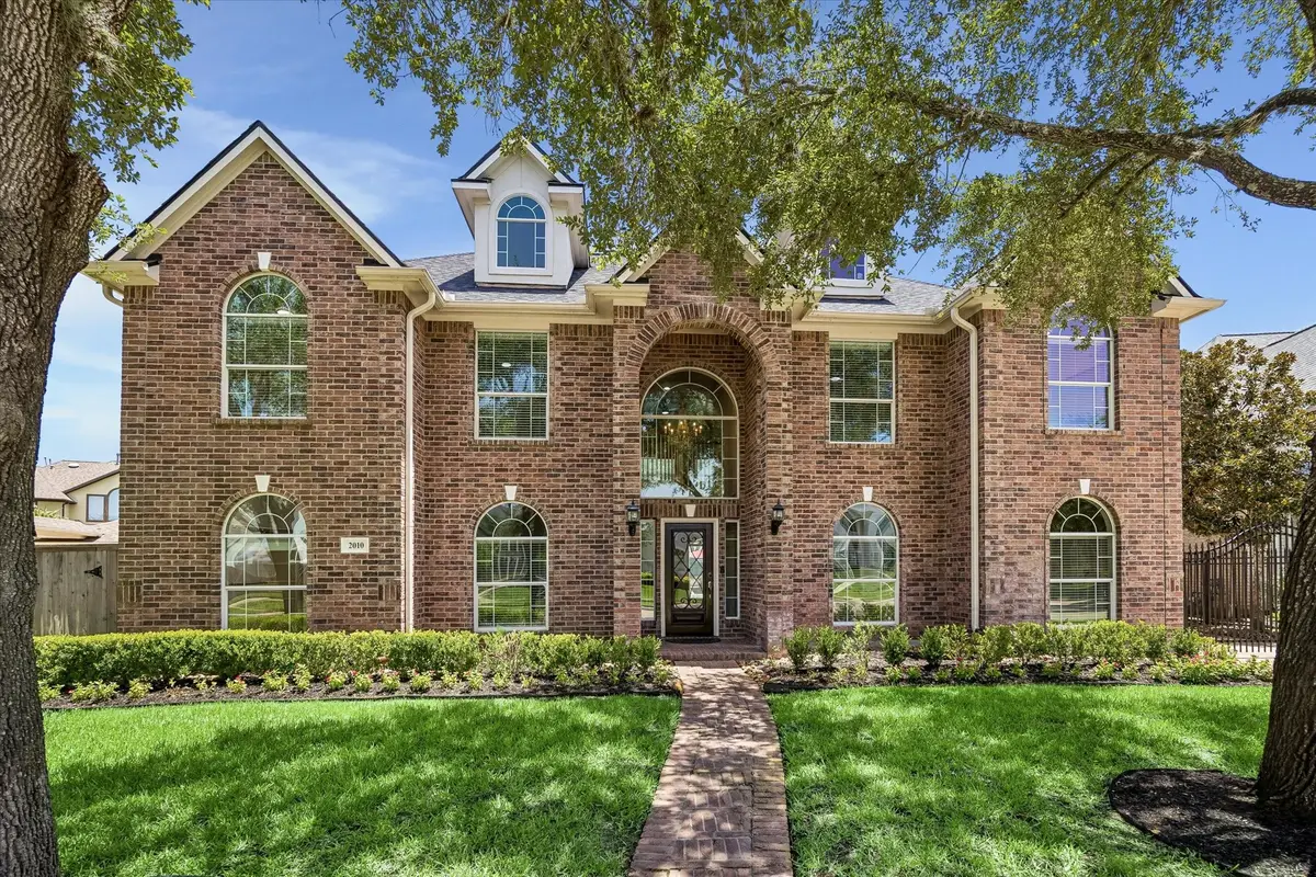 2010 Shepherds Place, Sugar Land, TX 77479 - #1