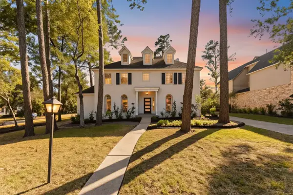 3 Outervale Place, The Woodlands, TX 77381