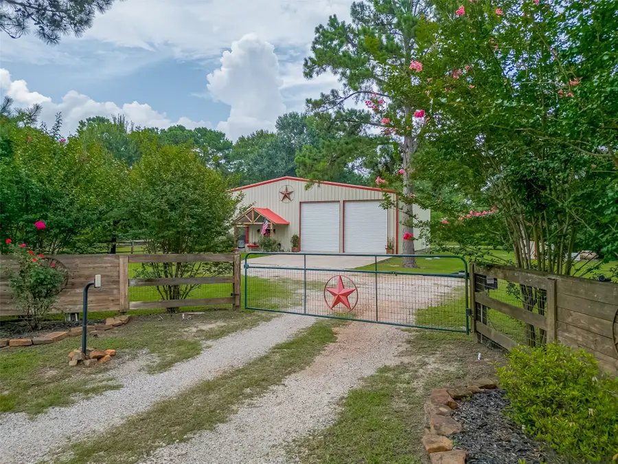 602 Fm 2693 Rd East, New Waverly, TX 77358 - #3