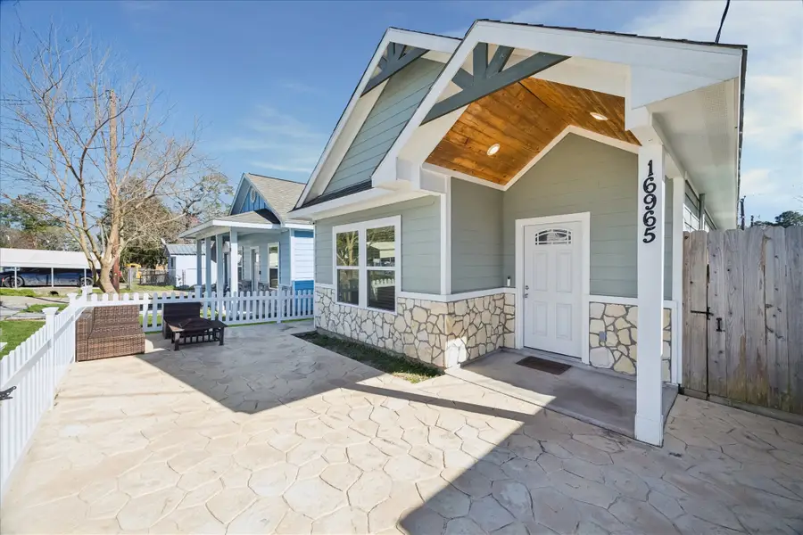 16965 W Hammon, Montgomery, TX 77316 - #2