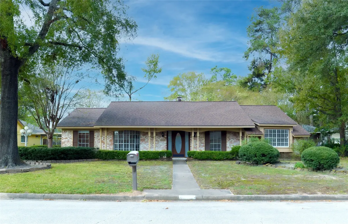 27225 Lana Lane, Oak Ridge North, TX 77385 - Image #1