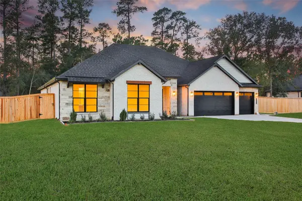 351 Louvenia Court, Pinehurst, TX 77362