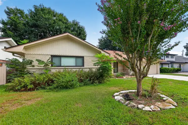 5411 Spellman Road, Houston, TX 77096