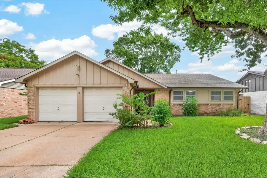 13511 Brook Hollow Drive, Sugar Land, TX 77498 - #2