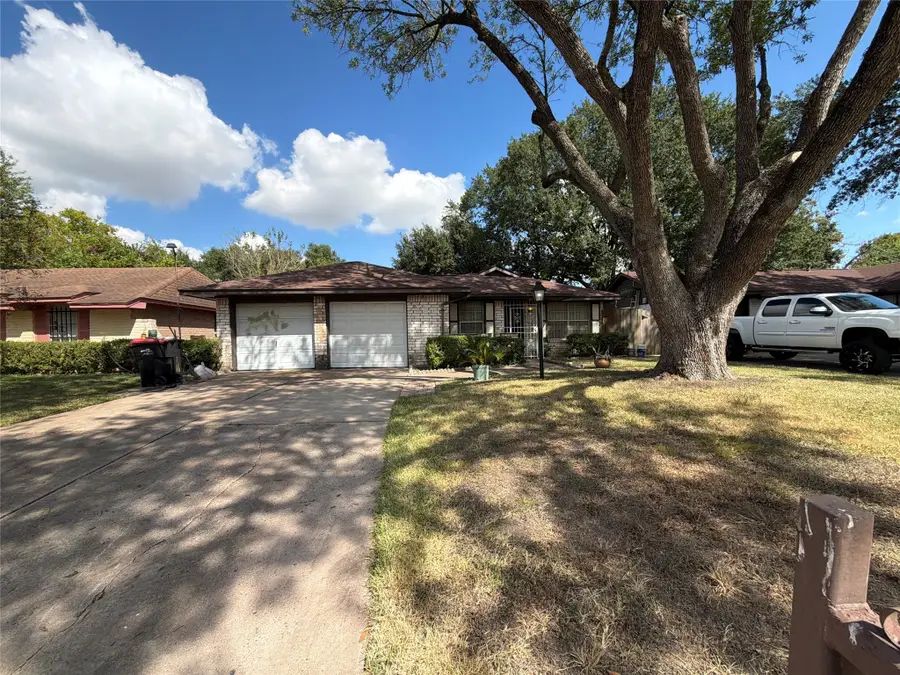 1022 Progreso Drive, Houston, TX 77038 - Image #2