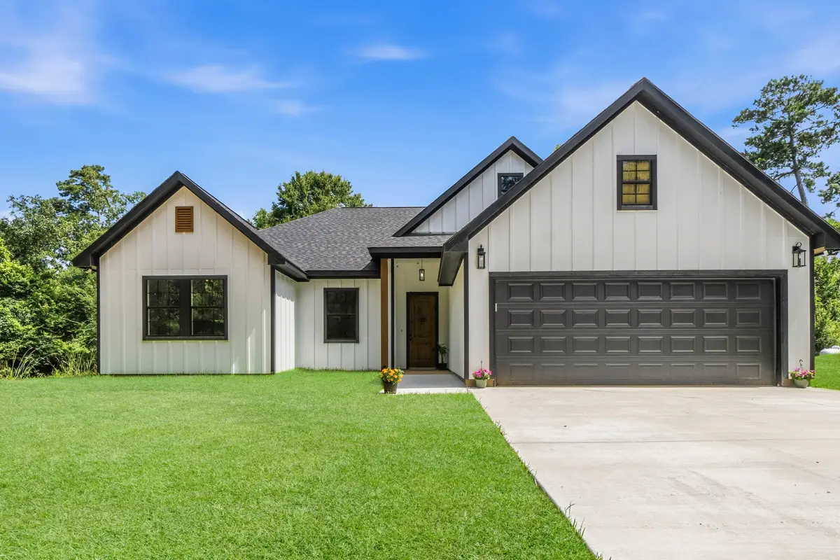 162 Holly Crst, Livingston, TX 77351 - #1