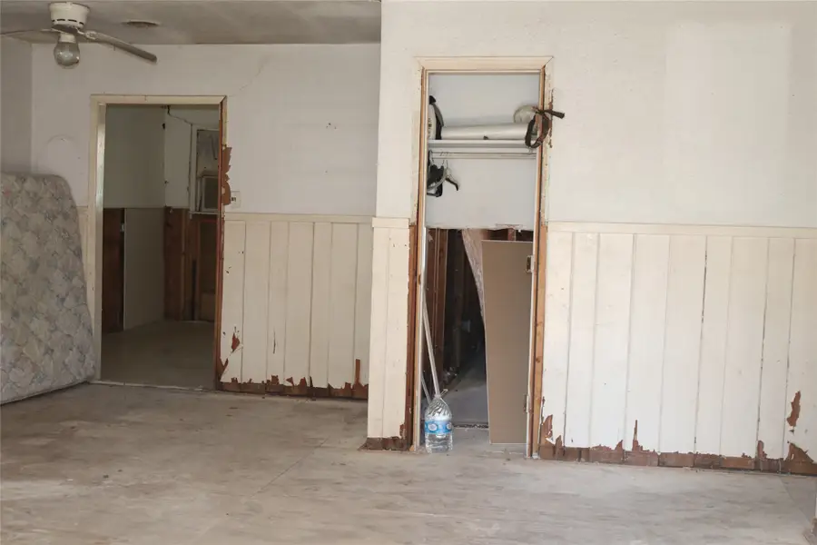 8437 Carolwood Drive, Houston, TX 77028 - Image #3