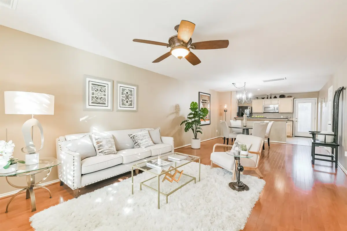 718 Redwing Place Drive, Houston, TX 77009 - Image #1