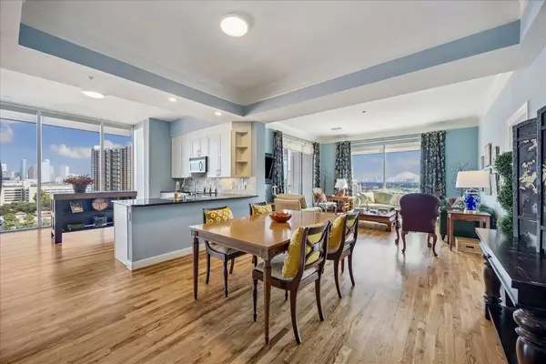 3333 Allen Parkway #1102, Houston, TX 77019